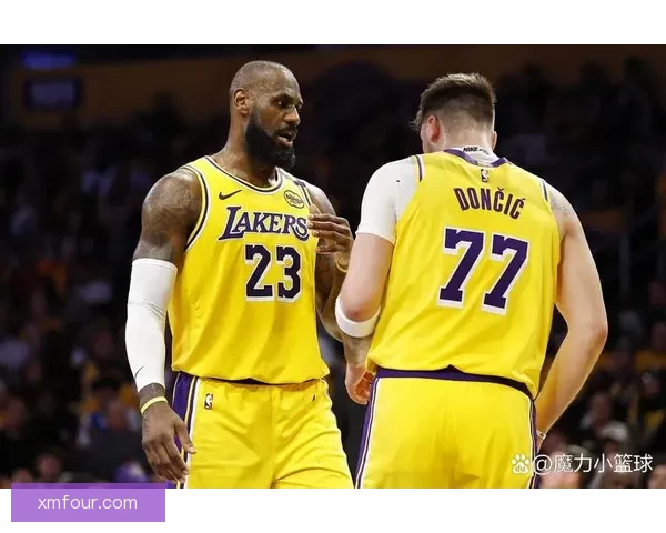 湖人喜迎双喜詹姆斯再封王东契奇创纪录锁定季后赛冲击总冠军